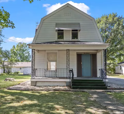 313 S 13th St, Petersburg, IL 62675