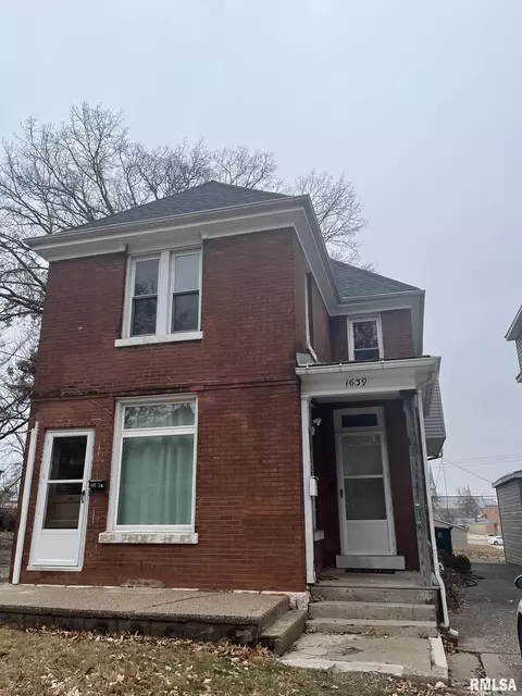 1639 Vermont St, Quincy, IL 62301