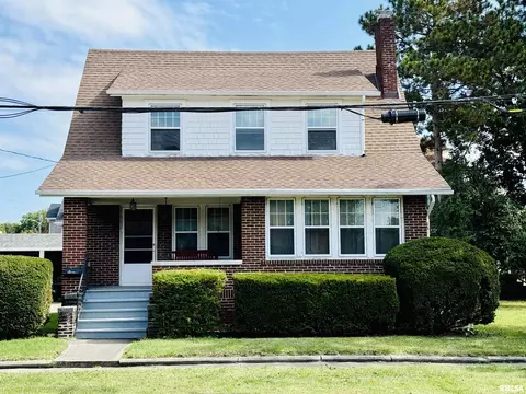 633 Willard St, Galesburg, IL 61401