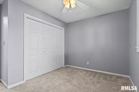 Bedroom - 431 S Durkin Dr, Springfield, IL 62704 photo 6 of 6