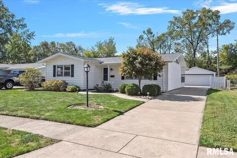 37 Coachlight Ct, Springfield, IL 62703 photo 2