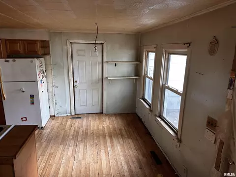Other - 1322 N Osburn Ave, Springfield, IL 62702 photo 3 of 7
