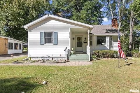 1513 N Patton St, Springfield, IL 62702