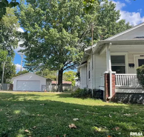 2624 S 8th St, Springfield, IL 62703 photo 2