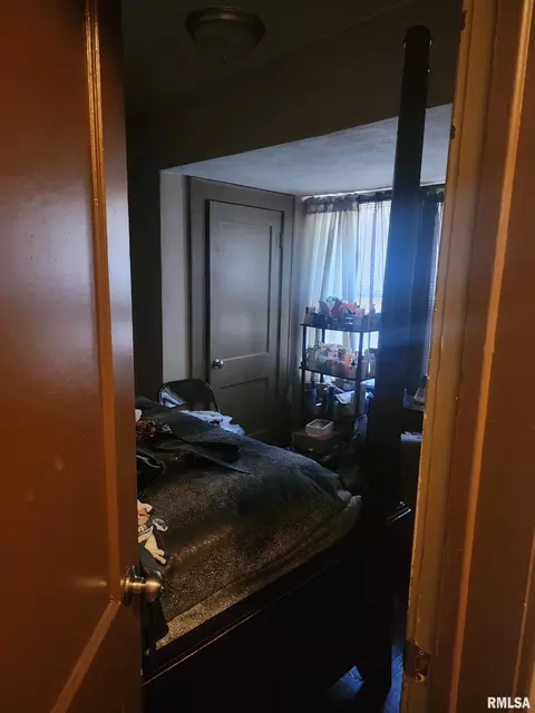 400 Broad Pl, Springfield, IL 62703 photo 8