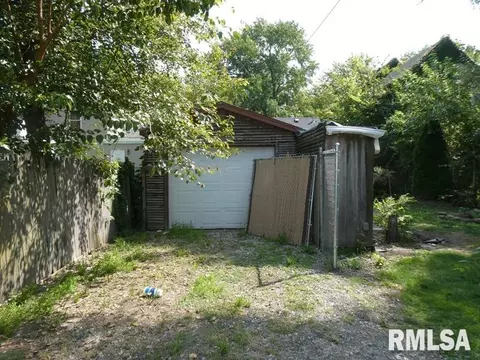 1147 N 7th St, Springfield, IL 62702 photo 14