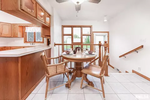 2752 N 115th Ave, Viola, IL 61486 photo 4