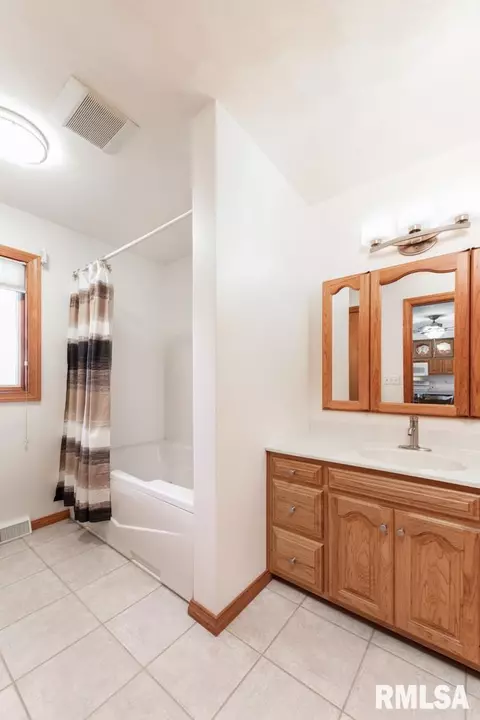 2752 N 115th Ave, Viola, IL 61486 photo 15