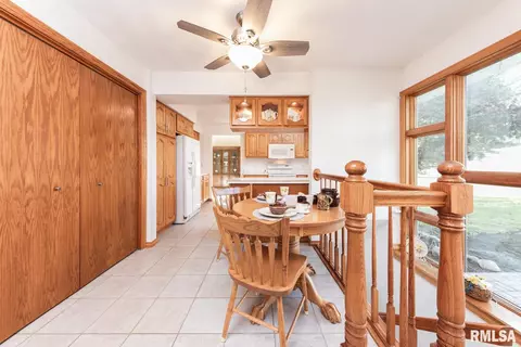 2752 N 115th Ave, Viola, IL 61486 photo 3