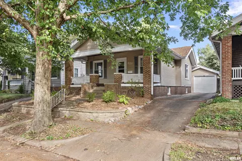 821 W Fayette Ave, Springfield, IL 62704