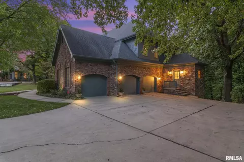 843 Coventry Pt, Springfield, IL 62702 photo 4