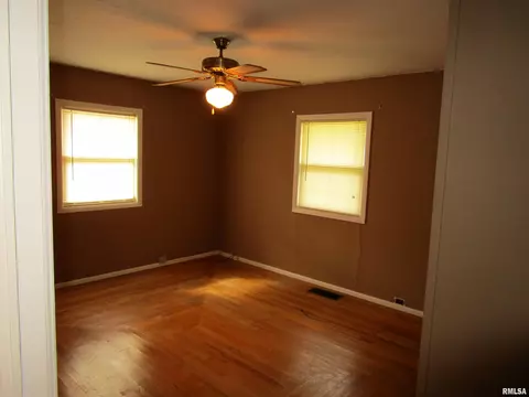 1244 Mossman Ave, Springfield, IL 62702 photo 36