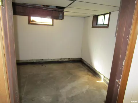 1244 Mossman Ave, Springfield, IL 62702 photo 14