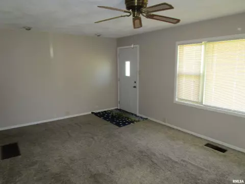 1244 Mossman Ave, Springfield, IL 62702 photo 21