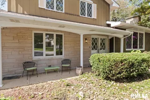 97 Greencastle Cir, Springfield, IL 62712 photo 5