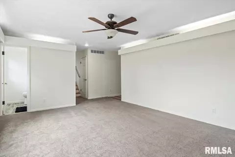 97 Greencastle Cir, Springfield, IL 62712 photo 19