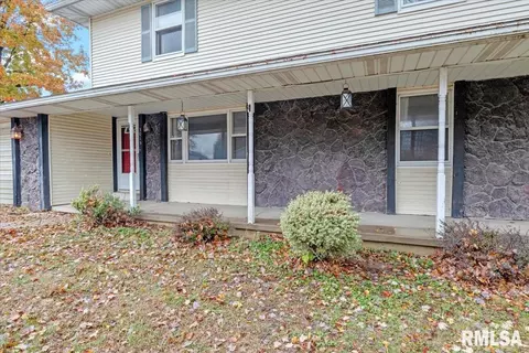 3015 Ontario Dr, Springfield, IL 62707 photo 2