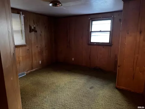 1412 E 5th St, Beardstown, IL 62618 photo 14
