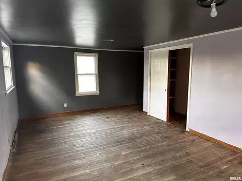 1412 E 5th St, Beardstown, IL 62618 photo 17