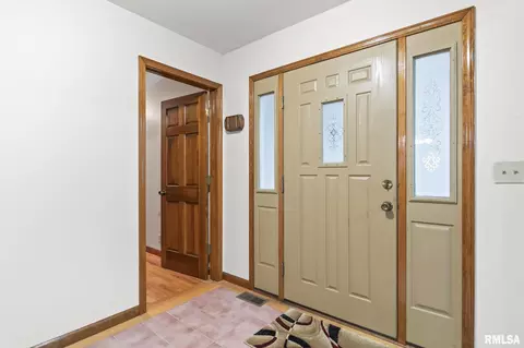 2421 Hazlett Rd, Springfield, IL 62707 photo 6