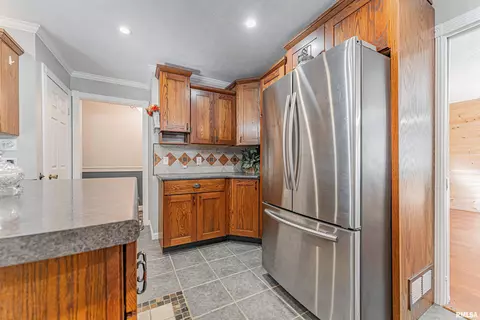 313 Hillside Ln, Bloomington, IL 61701 photo 10