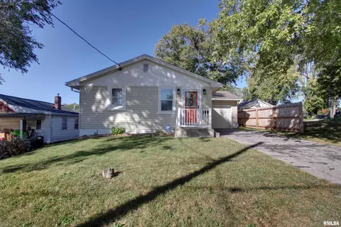 1222 S 19th St, Quincy, IL 62301