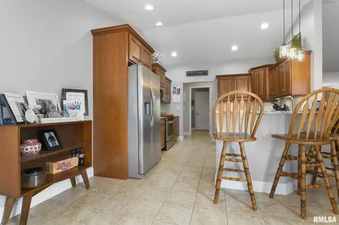 4800 Key West Ln, Springfield, IL 62711 photo 8