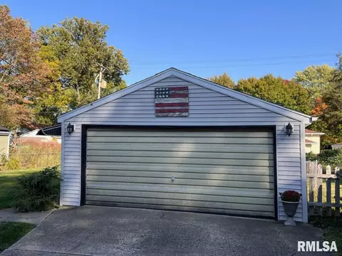 1820 S Park Ave, Springfield, IL 62704 photo 5