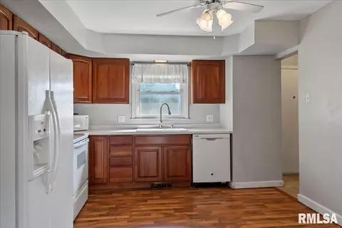 1569 Reed Ave, Springfield, IL 62704 photo 6