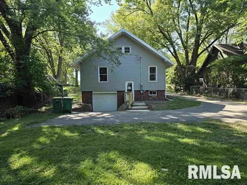709 S Randolph St, Macomb, IL 61455 photo 18