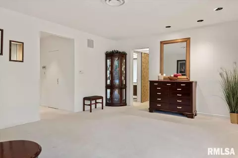 Other - 2170 Wiggins Ave, Springfield, IL 62704 photo 9 of 11