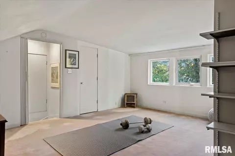 Bedroom - 2170 Wiggins Ave, Springfield, IL 62704 photo 9 of 9