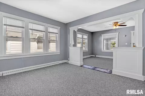 Living - 2069 N 8th St, Springfield, IL 62702 photo 6 of 6