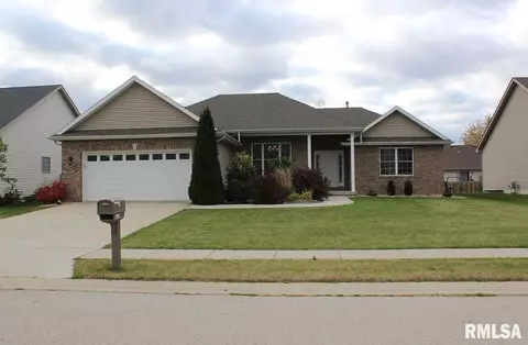 3601 Carnoustie Dr, Springfield, IL 62712