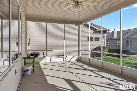 2724 Kitty Hawk Ct, Springfield, IL 62711 photo 16