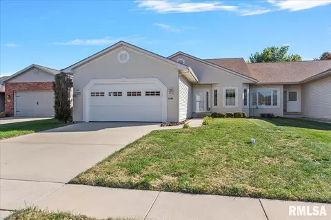 2724 Kitty Hawk Ct, Springfield, IL 62711