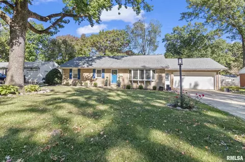 2131 Greenbriar Rd, Springfield, IL 62704 photo 2