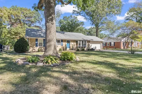 2131 Greenbriar Rd, Springfield, IL 62704 photo 3