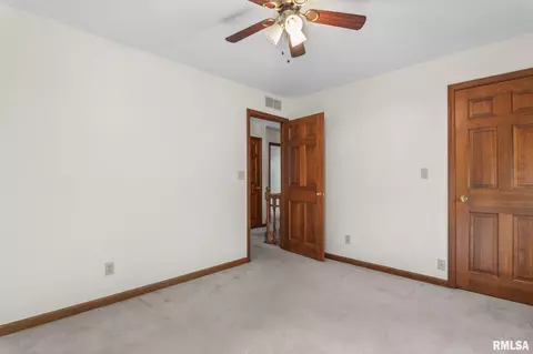 1616 Hunter Ridge Dr, Springfield, IL 62704 photo 28