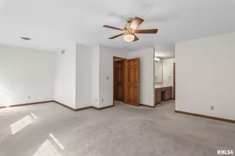 1616 Hunter Ridge Dr, Springfield, IL 62704 photo 15