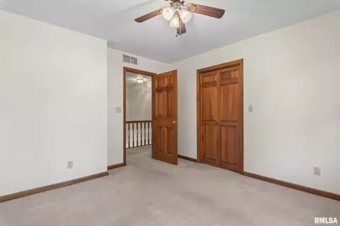 1616 Hunter Ridge Dr, Springfield, IL 62704 photo 20