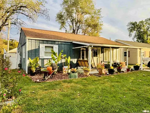 9 Ridge Ct, Springfield, IL 62703 photo 2