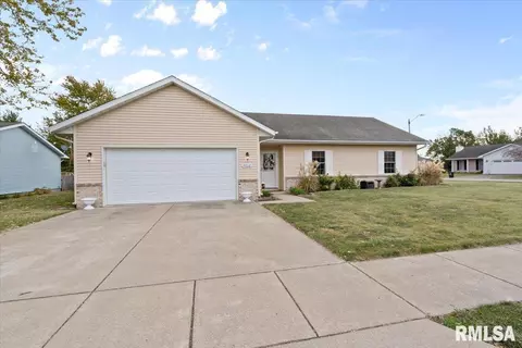 4612 Trillium Dr, Springfield, IL 62703 photo 2