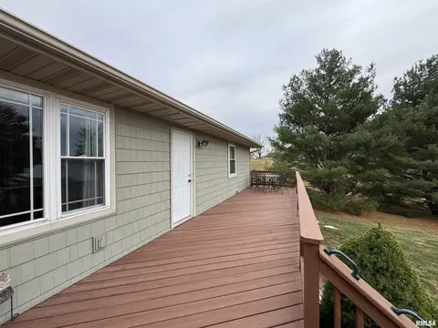 116 Kramer Rd, Avon, IL 61415 photo 9
