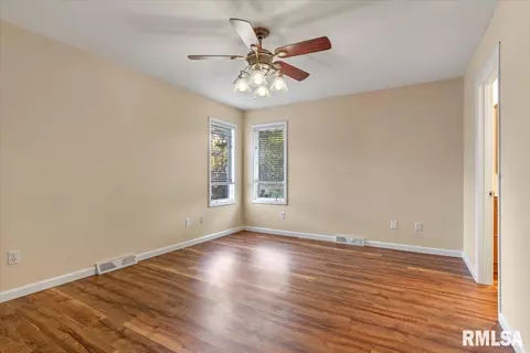 Bedroom - 3113 Superior Dr, Springfield, IL 62707 photo 1 of 5