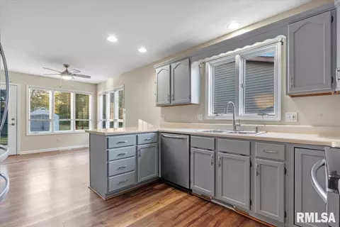 Kitchen - 3113 Superior Dr, Springfield, IL 62707 photo 1 of 2