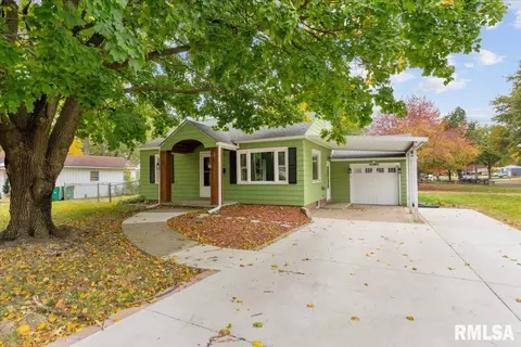 2801 Leonard St, Springfield, IL 62704