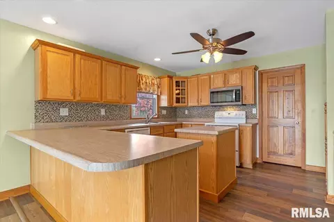 1504 Daylily Pl, Springfield, IL 62712 photo 9