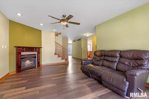 1504 Daylily Pl, Springfield, IL 62712 photo 4