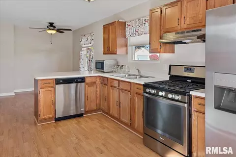 4008 Grimik Dr, Springfield, IL 62707 photo 15
